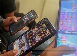 Kenapa Kominfo Tidak Blokir Situs Judi Slot Online